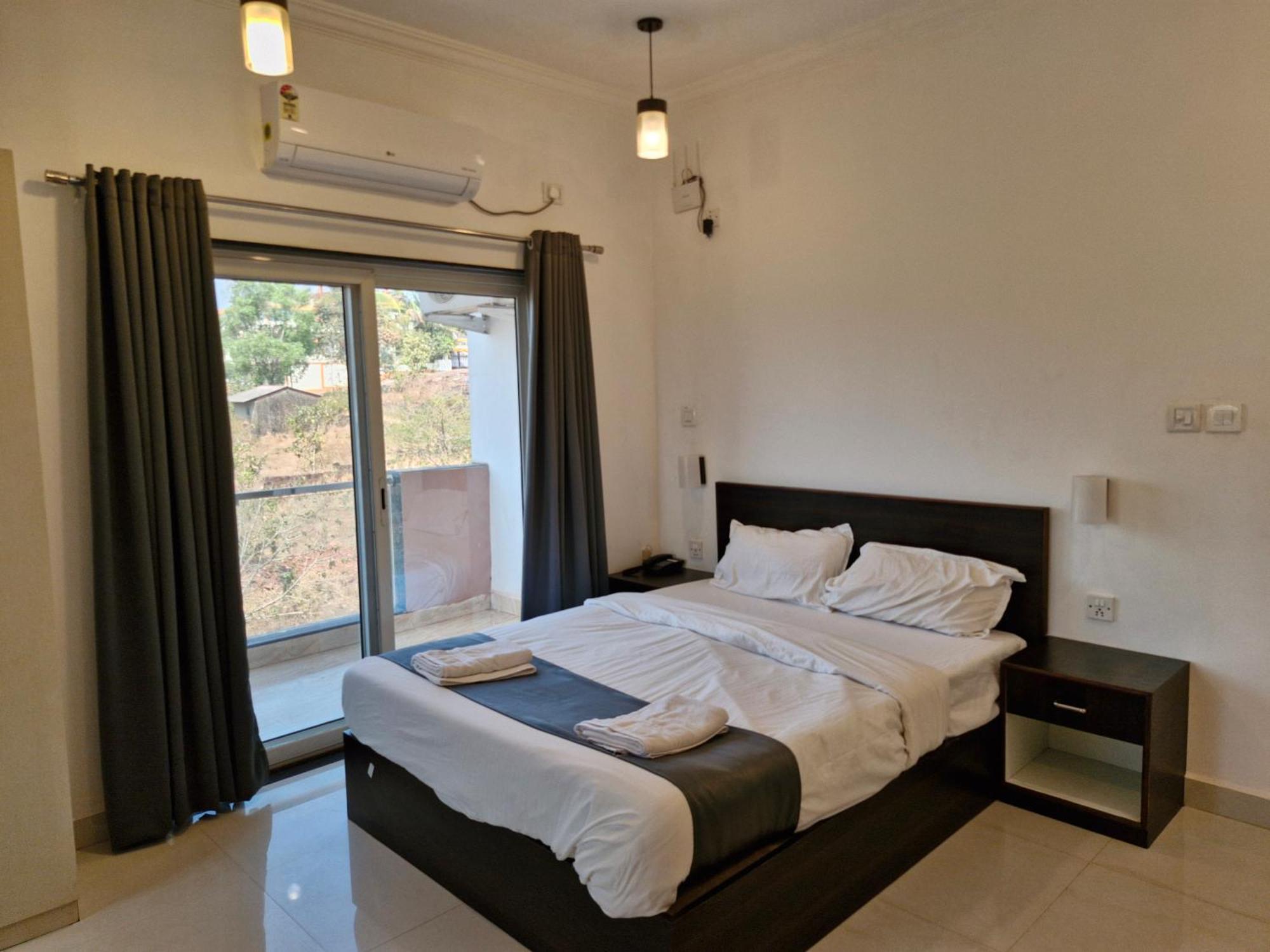 Hotel Rsa Residency Pernem 외부 사진